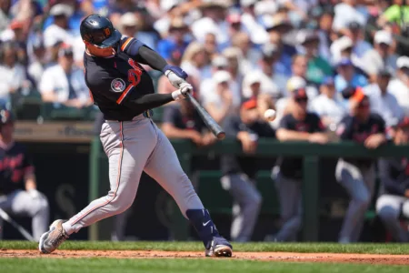 Dingler homers for 3rd straight game as Tigers rout Mariners